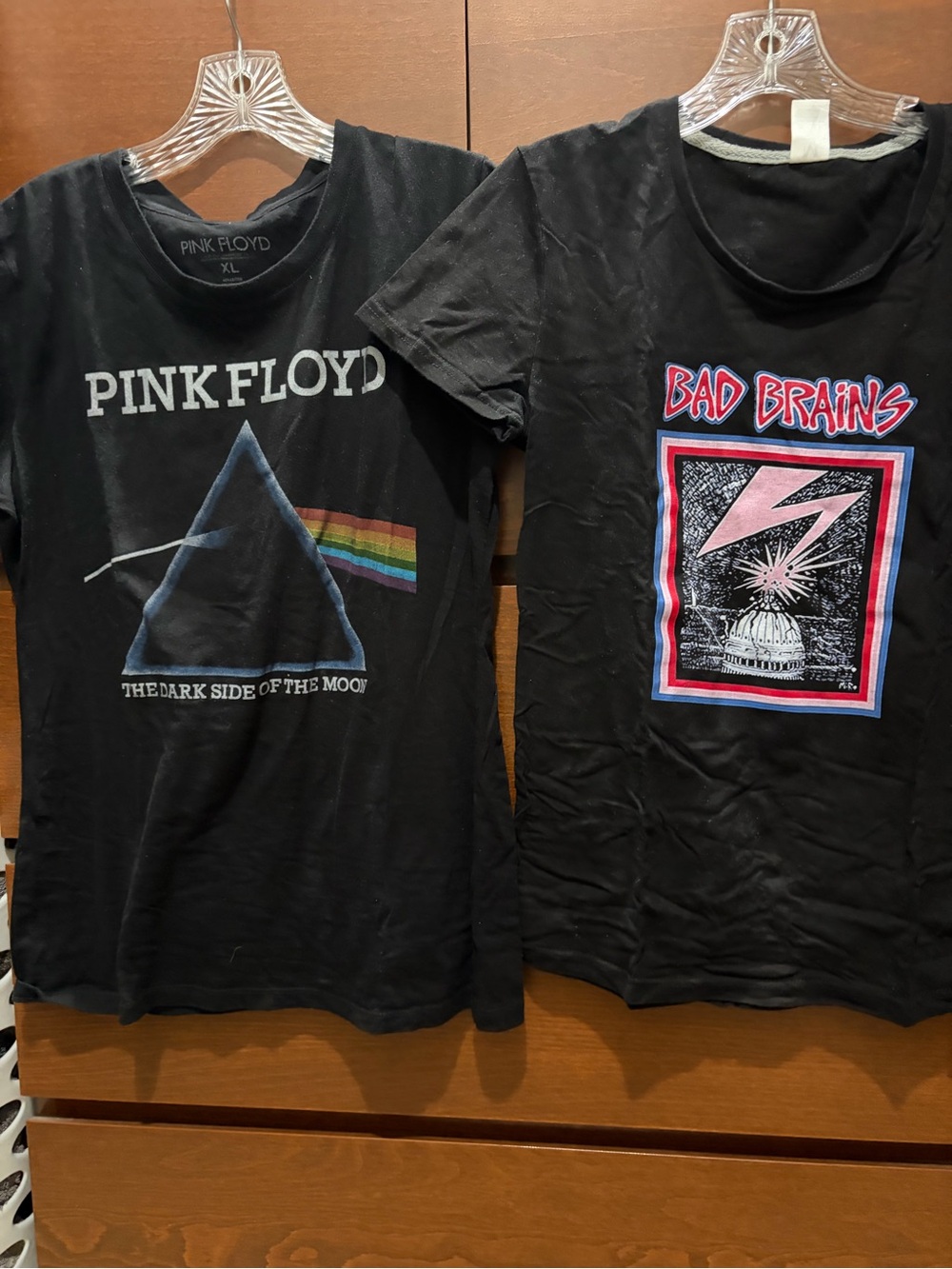 4 Pink Floyd, Bad Brains, Bob Marley, Medeski Martin & Wood Women’s Concert Tee’